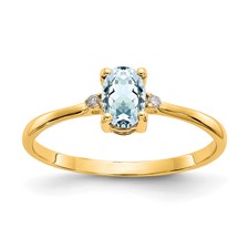 10K Yellow Gold Aquamarine and Diamond Ring