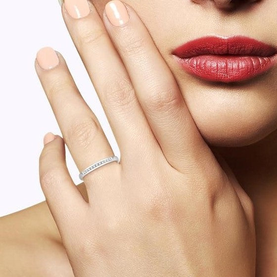 14K White Gold 0.10ctw Diamond Anniversary Band